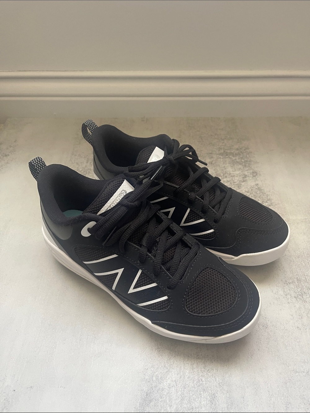 New Balance Boy’s Baseball Black and White Cleats